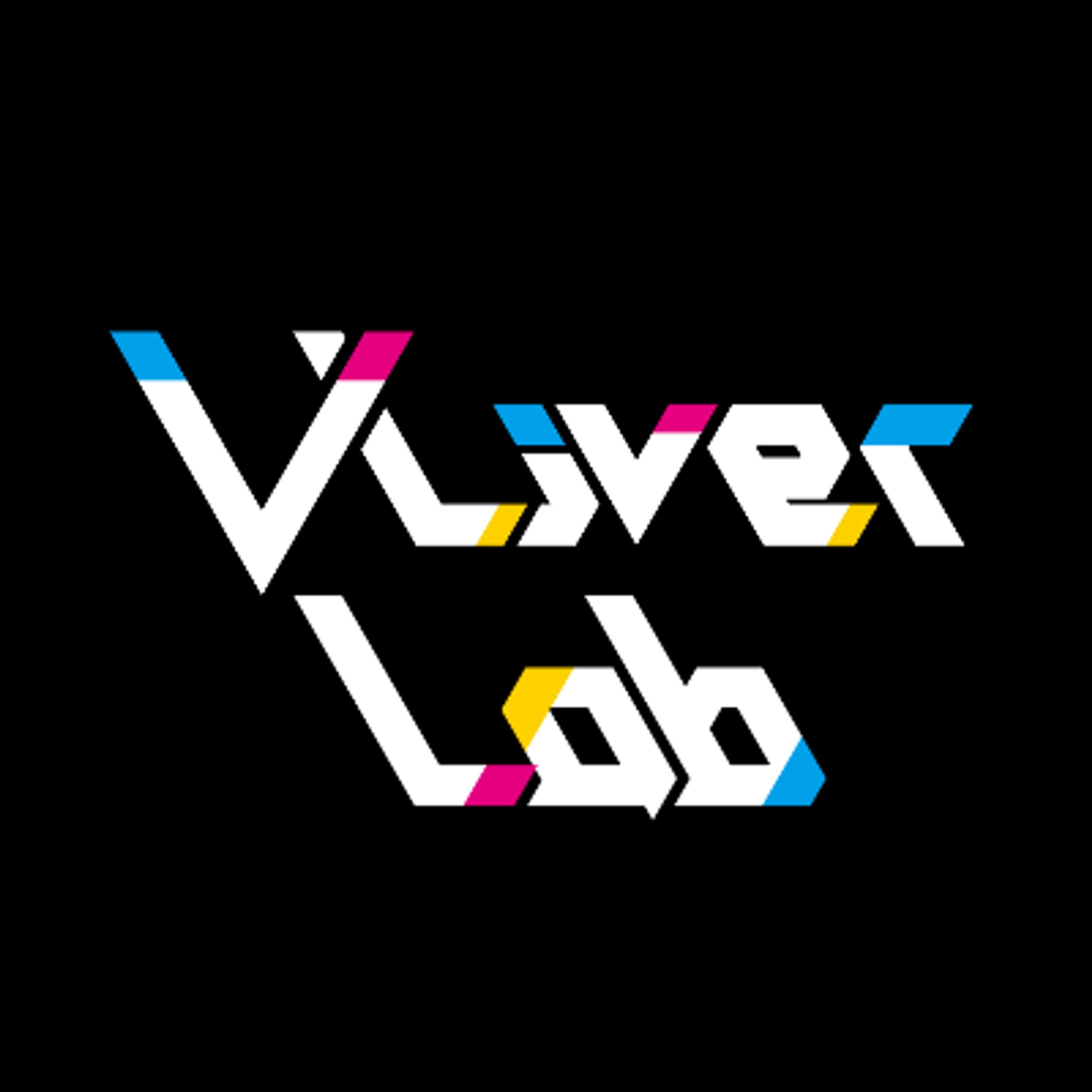 VLiverLab(カフェ)で店内スクリーンとして投影-1