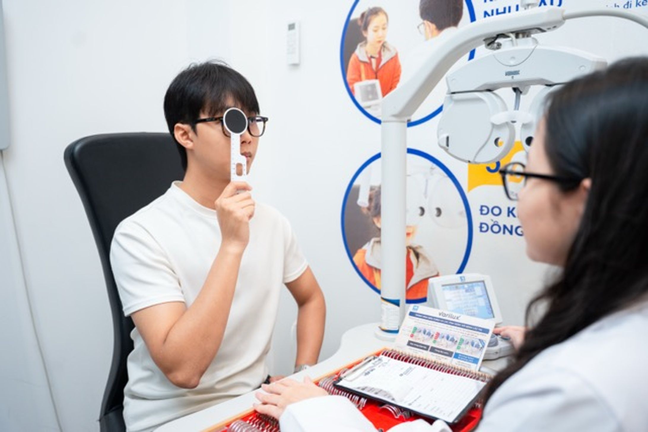Kính Hải Triều: Cam kết chỉ bán mắt kính chính hãng loại 1-1