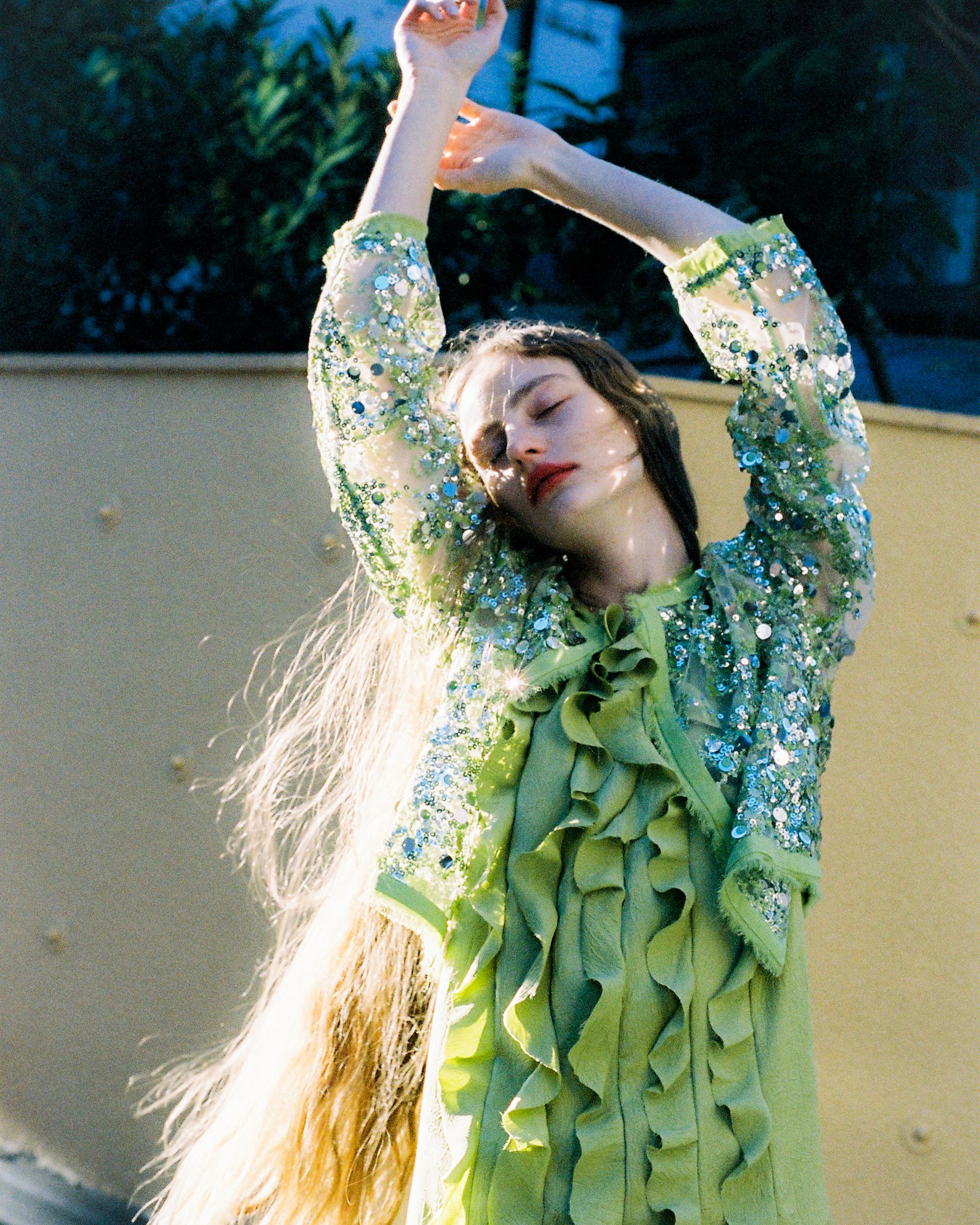 DEW Magazine #53 -1